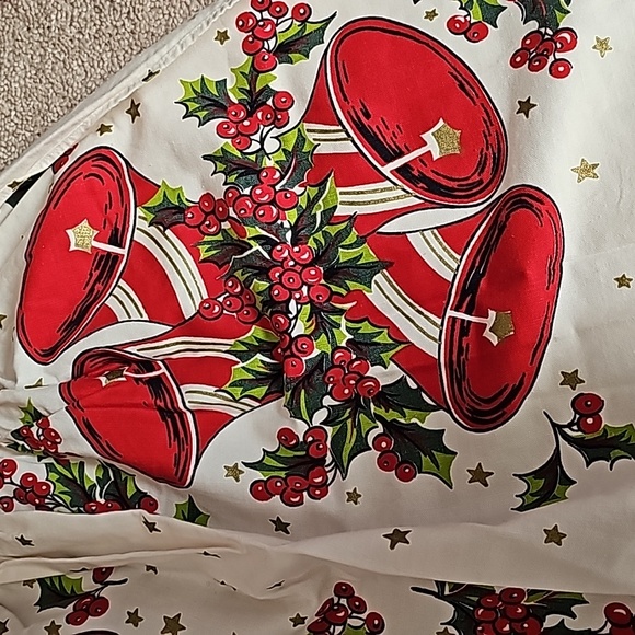 Vintage Christmas apron - Picture 2 of 3